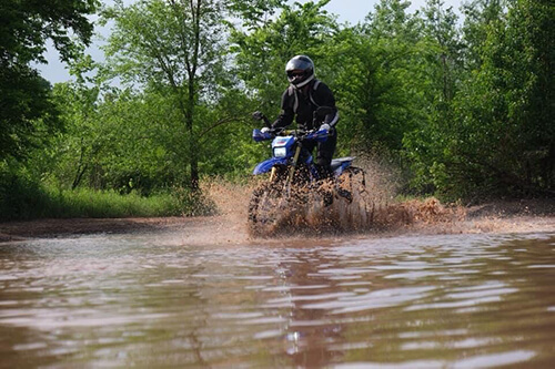 sara-motorbike