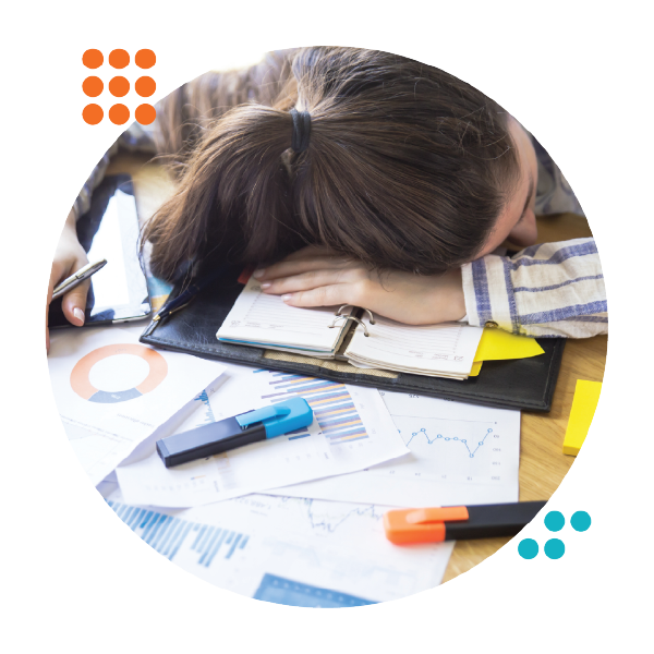 Our free HubSpot Dashboard Bundle gives you ready-to-use marketing dashboards